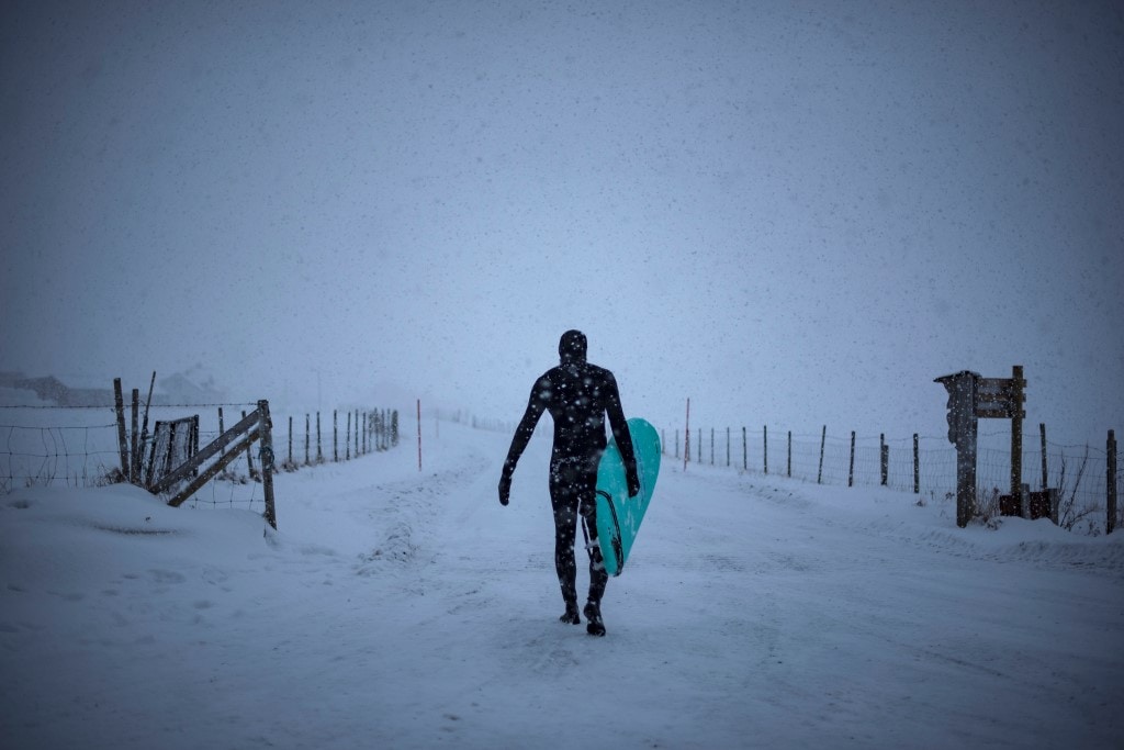 norway lifestyle tourism surfing weather arctic